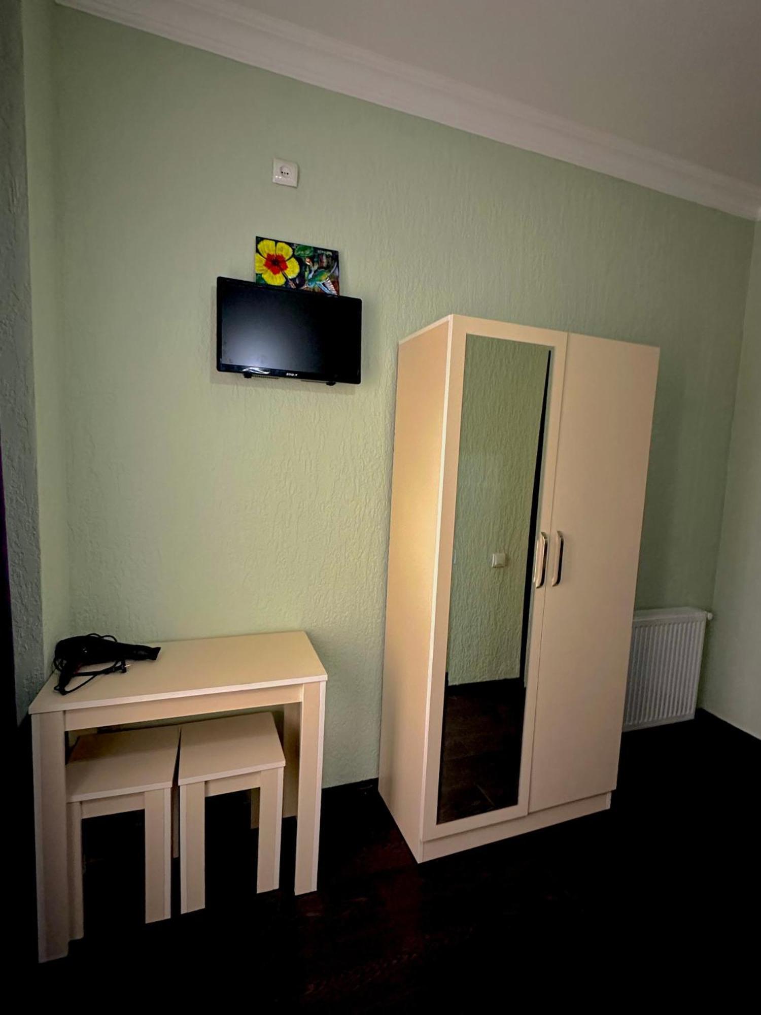 Отель Balcony Кутаиси Экстерьер фото